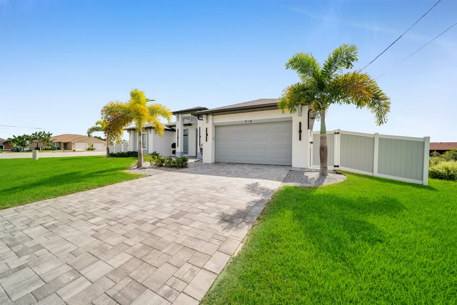 1 print DSC04289a by All Around Quality Homes